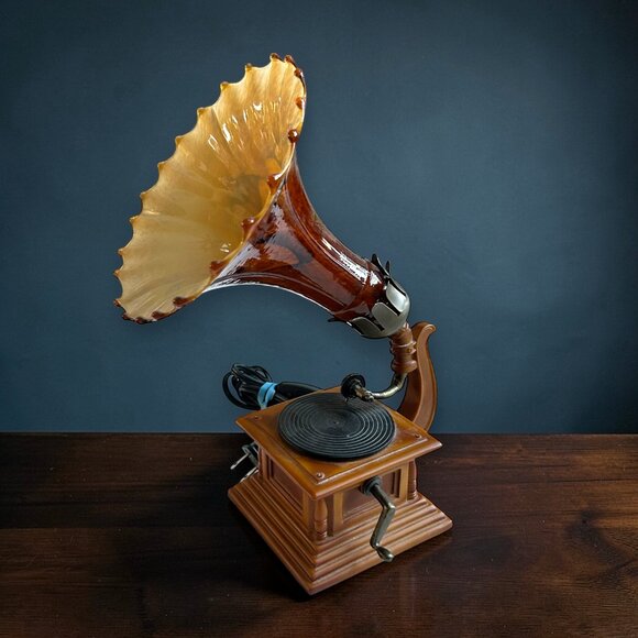 RARE Vintage Gramophone Style Lamp Amber Art Glass Swirl Ruffled Trumpet Horn